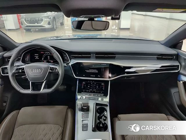 Audi A7L 2023 Темно-серый из Китая, фото 2