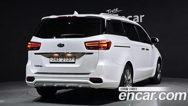 Kia The New Carnival id 2406326 из Кореи 12
