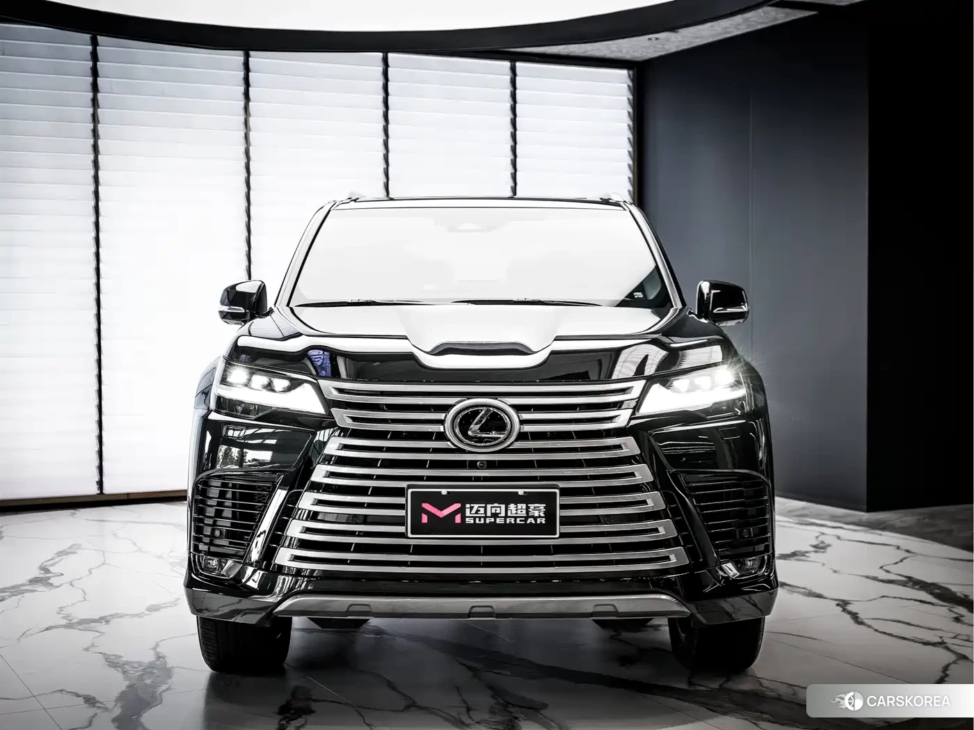 Lexus LX id 4679736 из Китая 10