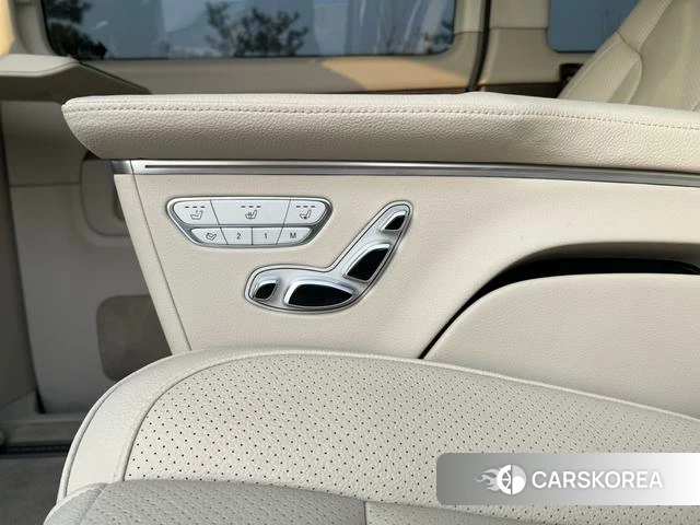Mercedes-Benz V-class id 3889880 из Китая 10