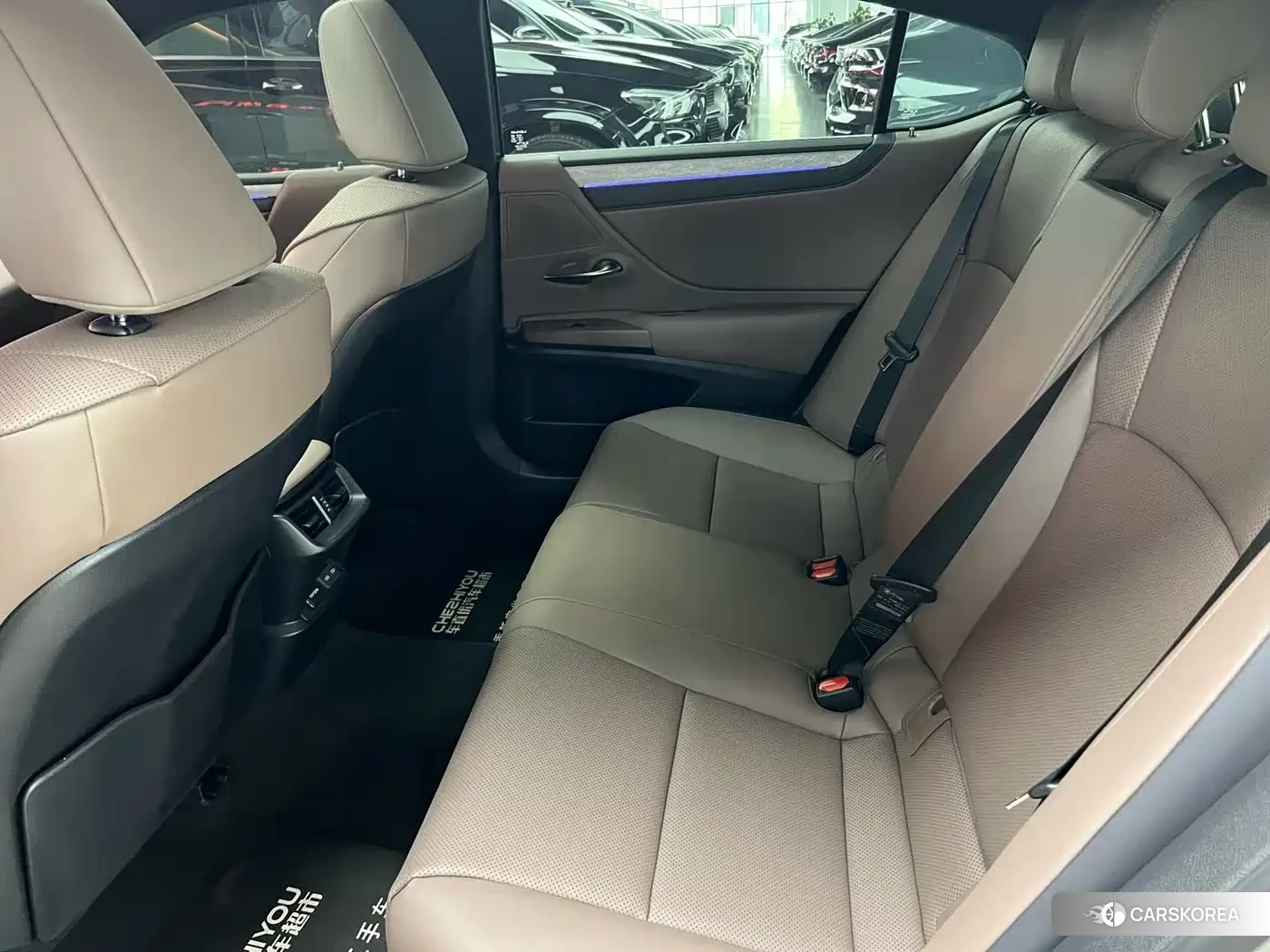 Lexus ES id 4669353 из Китая 12