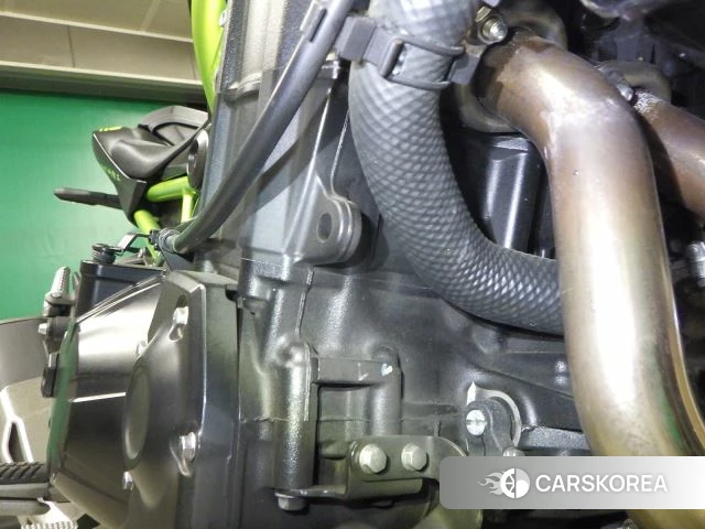 Engine photo