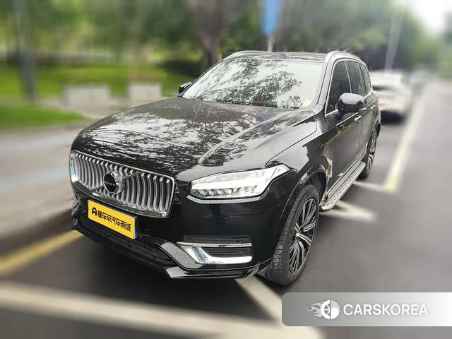 Volvo XC90 2022 Черный из Китая, фото 2