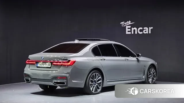 BMW 7 Series (G11) id 3438007 из Кореи 12