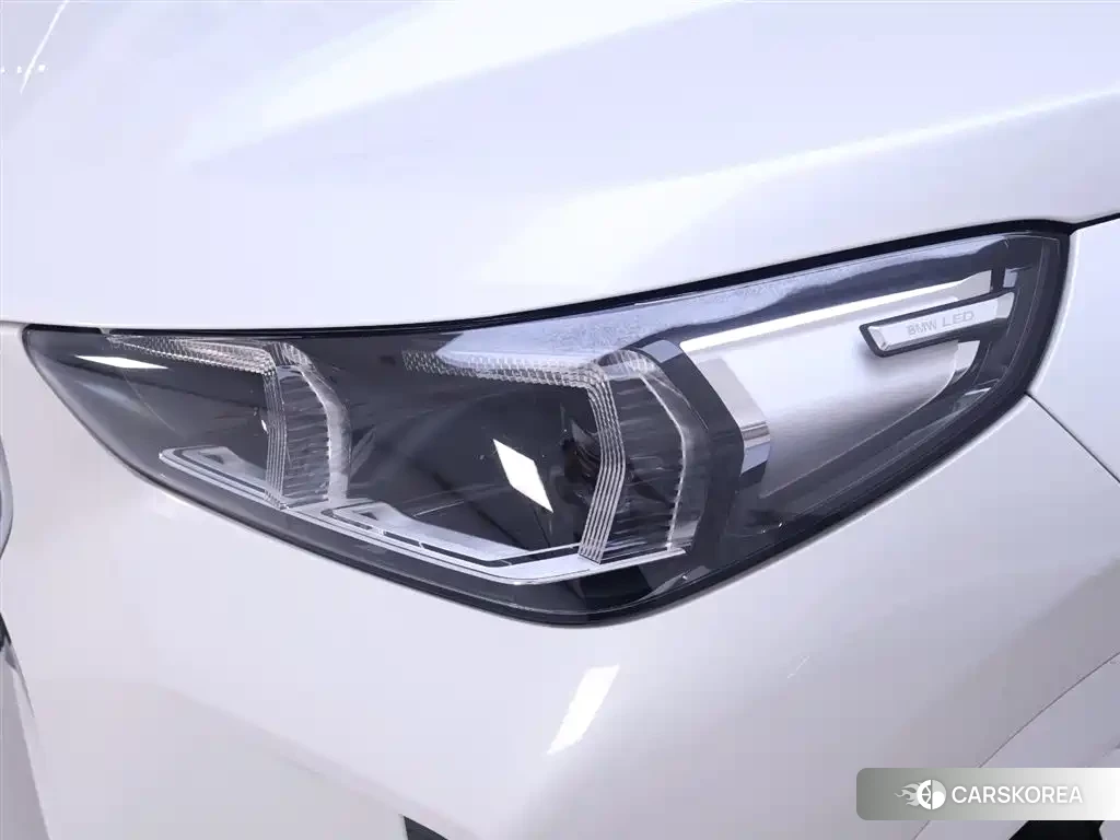 BMW X1 id 4617051 из Китая 12