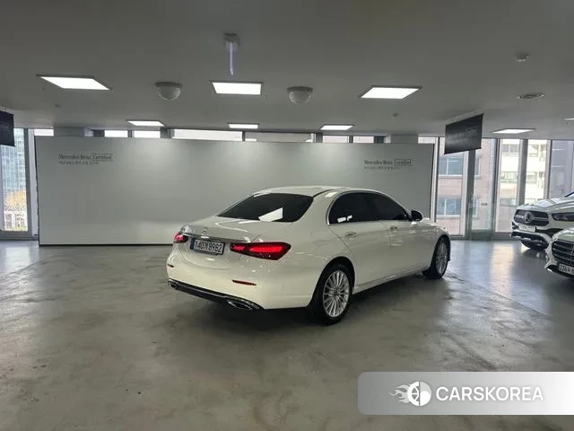 Mercedes-Benz E-Class W213 id 3654233 из Кореи 9