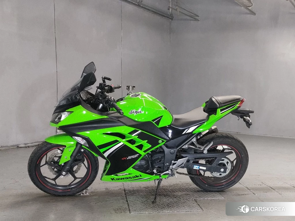 Проданный Kawasaki NINJA 250 2014 из Японии, фото 2
