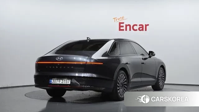 Hyundai Grandeur (GN7) id 3426638 из Кореи 12