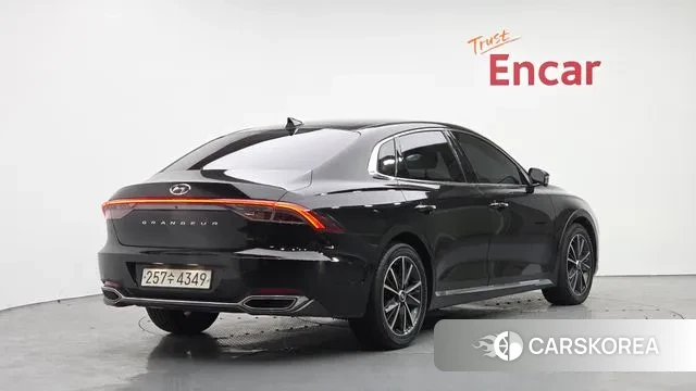 Hyundai The New Grandeur IG id 3747626 из Кореи 12