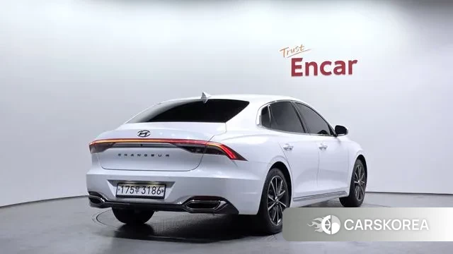 Hyundai The New Grandeur IG id 3459573 из Кореи 12