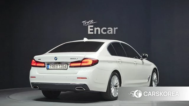 BMW 5 Series (G30) id 3833607 из Кореи 12