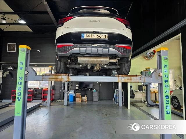 Kia Sportage 5th Generation Hybrid 2021 Белый из Кореи, фото 2