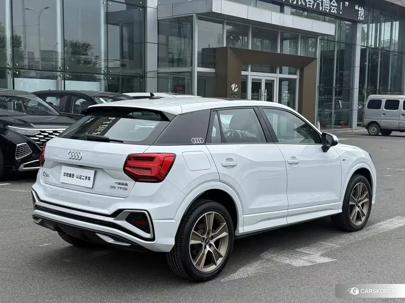 Audi Q2L 2024 Белый из Китая, фото 6