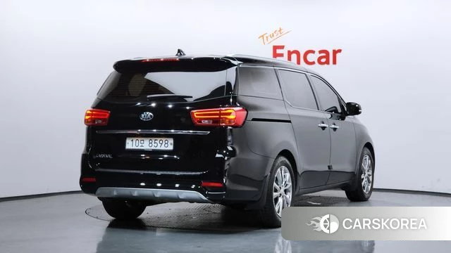 Kia The New Carnival id 4459122 из Кореи 12