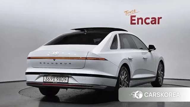 Hyundai Grandeur (GN7) id 3447546 из Кореи 12