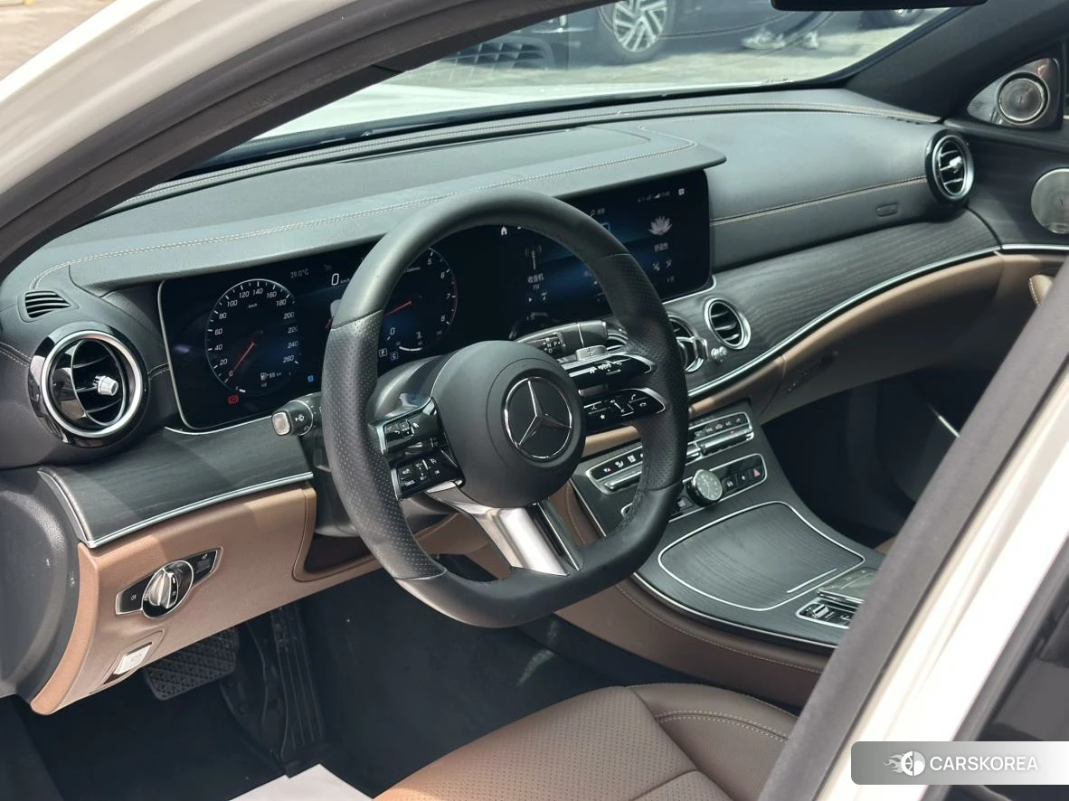Mercedes-Benz E-class id 4493020 из Китая 11