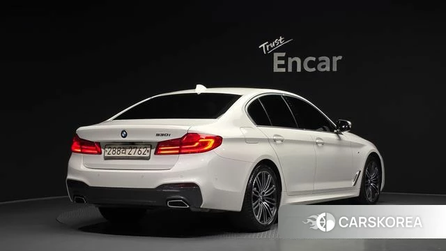 BMW 5 Series (G30) id 4609779 из Кореи 12