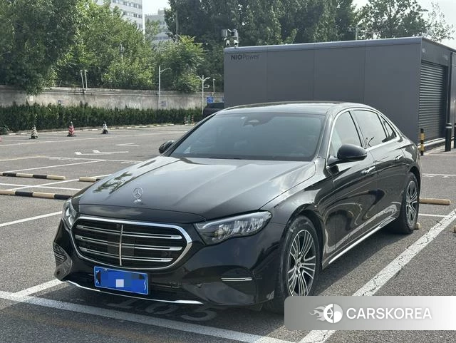 Mercedes-Benz E-class 2024 Черный из Китая, фото 2