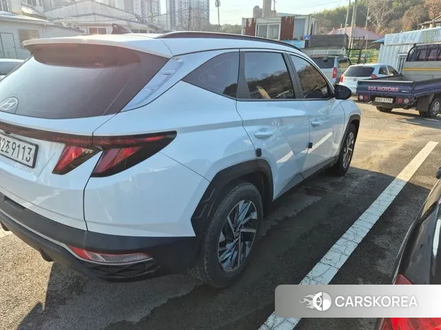 Hyundai Tucson Hybrid (NX4) 2020 Белый из Кореи, фото 2