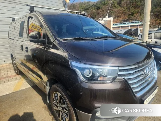 Hyundai The New Grand Starex id 2392113 из Кореи 12