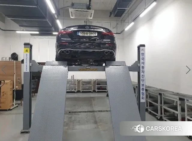 Mercedes-Benz E-Class W213 2022 Черный из Кореи, фото 2