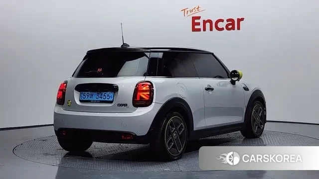 Mini Cooper Electric id 3615668 из Кореи 12