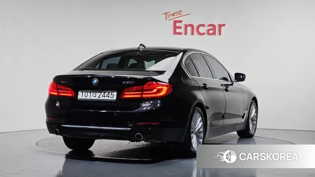 BMW 5 Series (G30) id 3302534 из Кореи 12