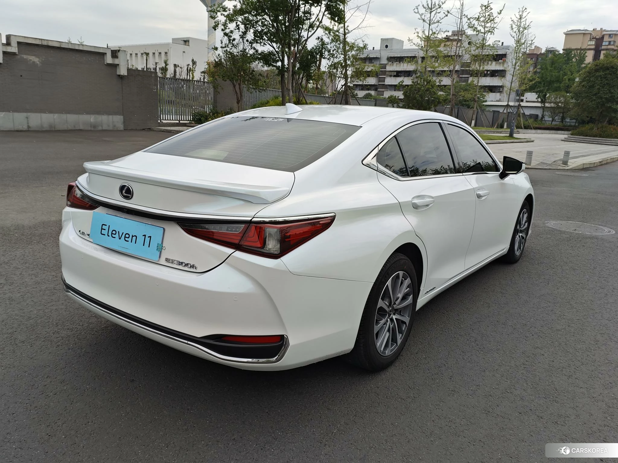 Lexus ES 2022 Белый из Китая, фото 3