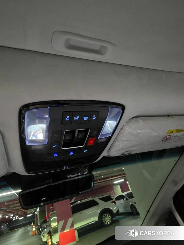 Hyundai Staria 2025 Белый из Кореи, фото 2