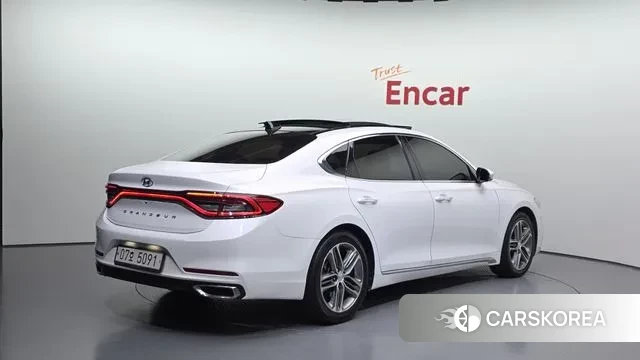 Hyundai Grandeur IG id 3325391 из Кореи 12