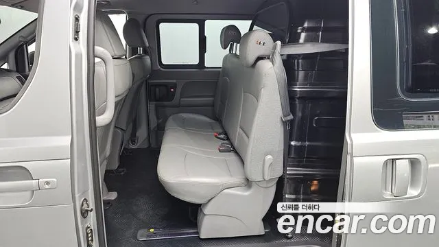 Hyundai The New Grand Starex id 2557761 из Кореи 12