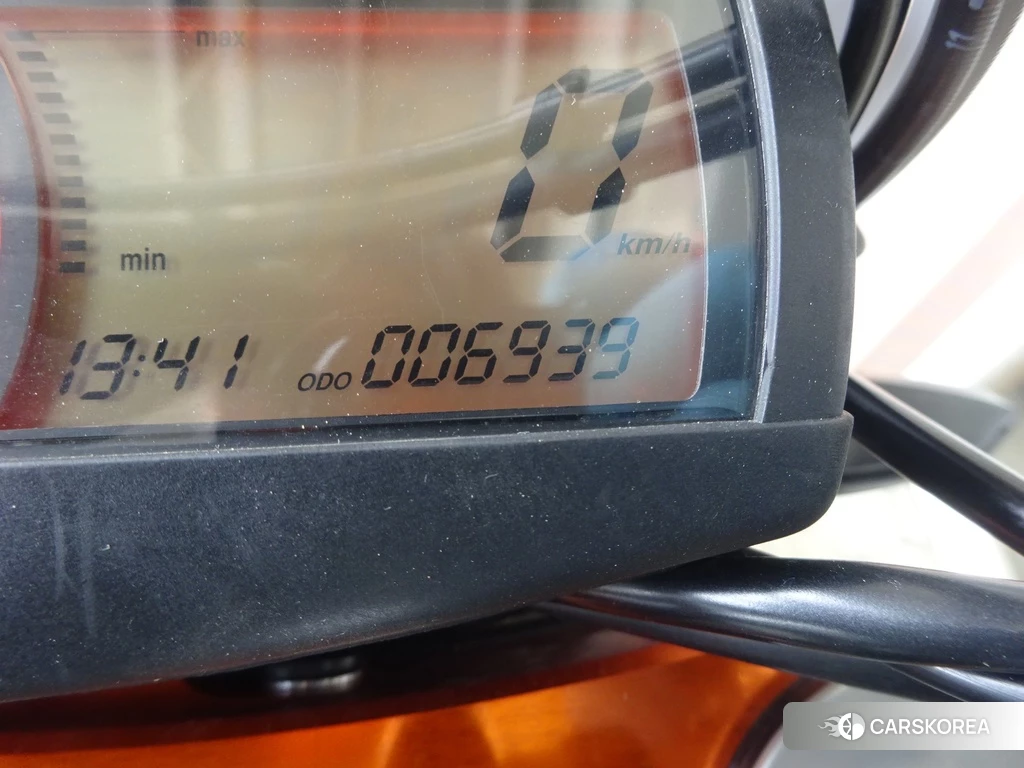 Проданный KTM 690 SMC R 2014 из Японии, фото 2