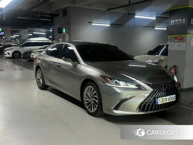 Lexus ES300h 7th generation id 4302791 из Кореи 12