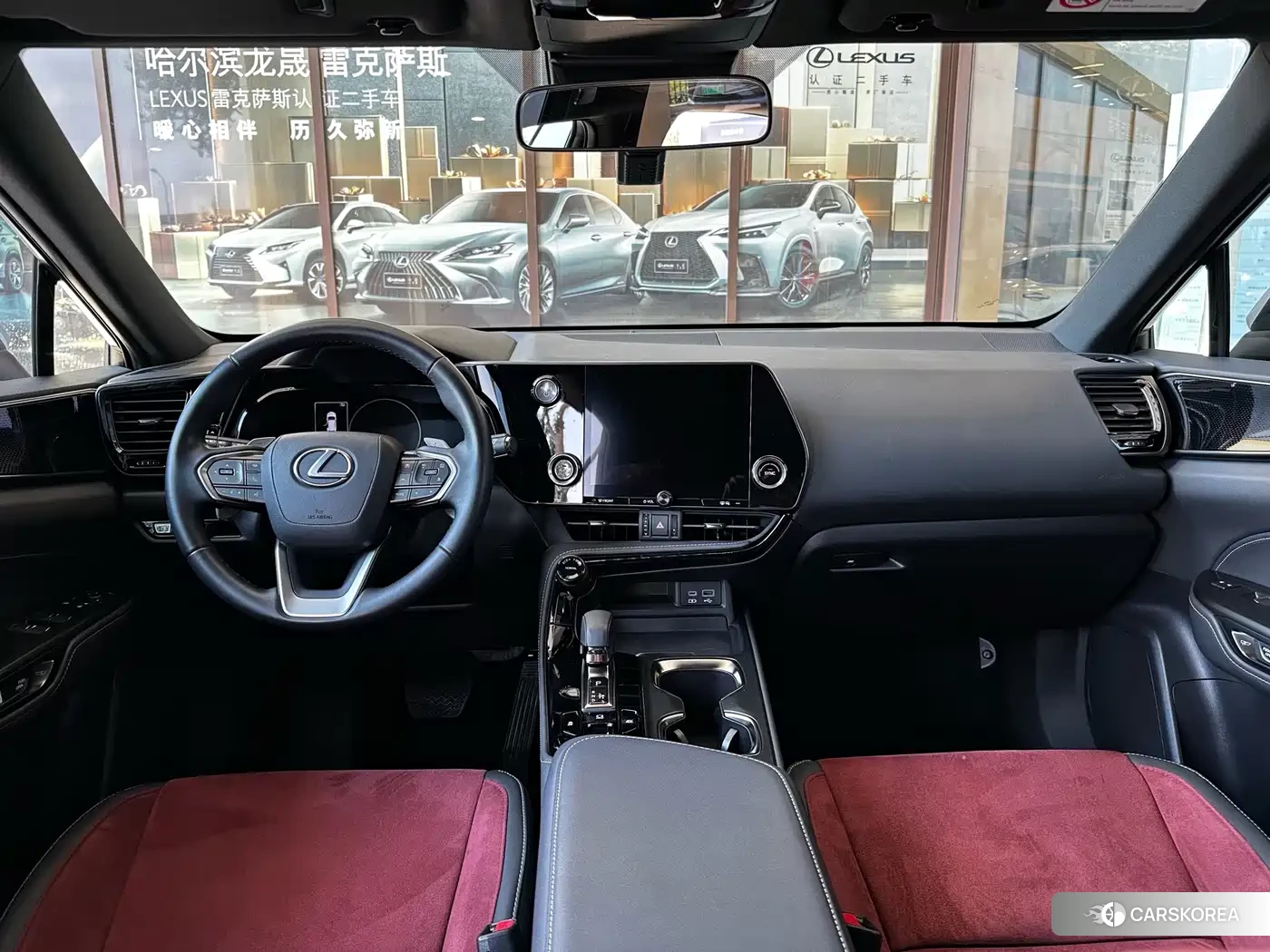 Lexus NX 2023 Белый из Китая, фото 2