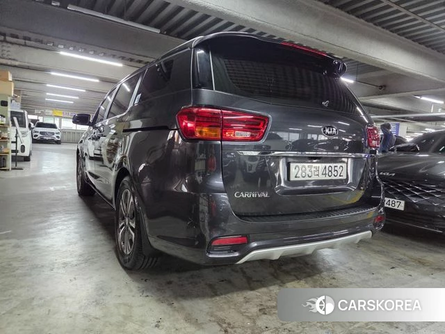 Kia The New Carnival id 4188007 из Кореи 12