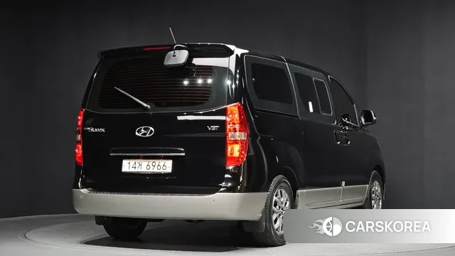 Hyundai The New Grand Starex id 3766559 из Кореи 12