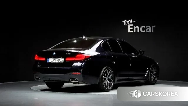 BMW 5 Series (G30) id 3366843 из Кореи 12