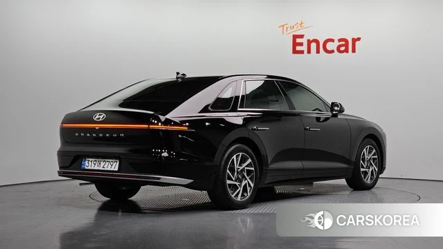 Hyundai Grandeur (GN7) id 4401252 из Кореи 12