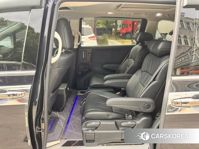 Honda Odyssey 2023 Черный из Китая, фото 2