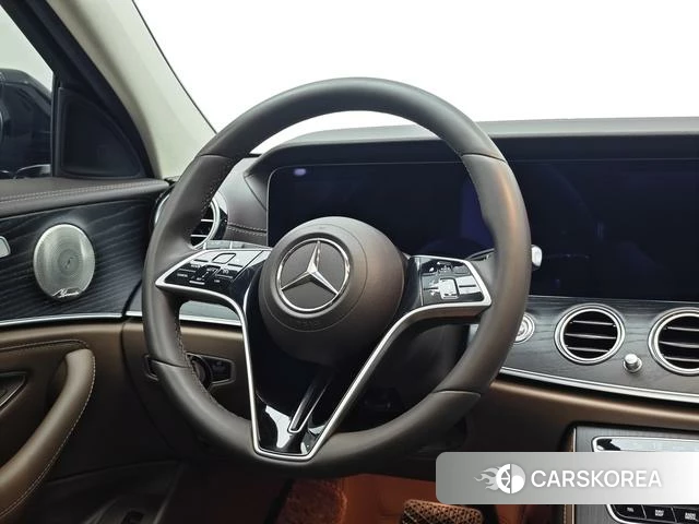 Mercedes-Benz E-class id 4260304 из Китая 12
