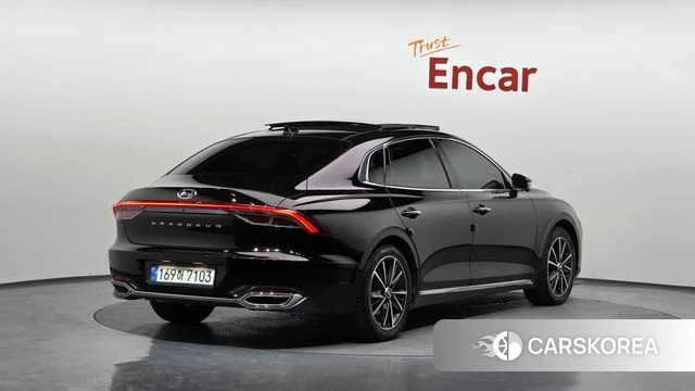 Hyundai The New Grandeur IG id 4195446 из Кореи 12