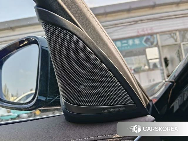 BMW 5 series 2023 Черный из Китая, фото 3