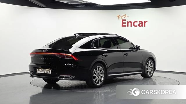 Hyundai The New Grandeur IG Hybrid id 4429866 из Кореи 12