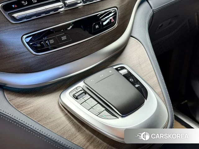 Mercedes-Benz V-class id 4275538 из Китая 12