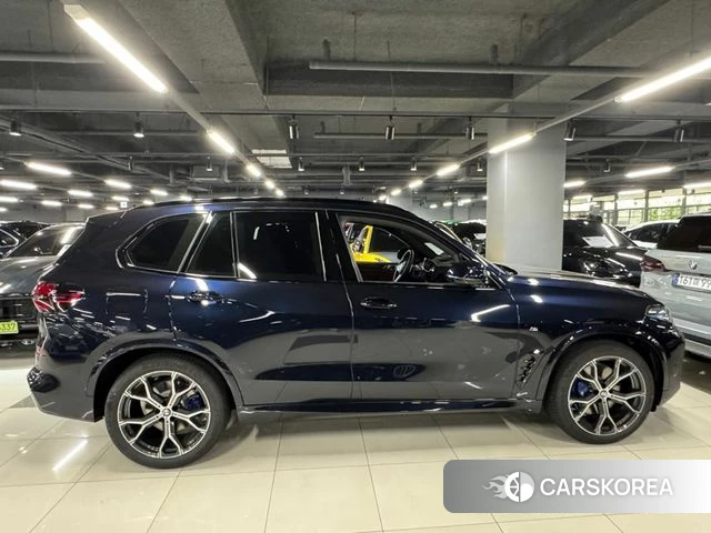 BMW X5 (G05) 2026 Синий из Кореи, фото 4