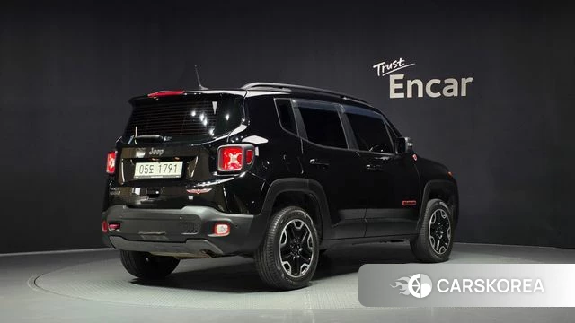 Jeep Renegade id 4794797 из Кореи 12
