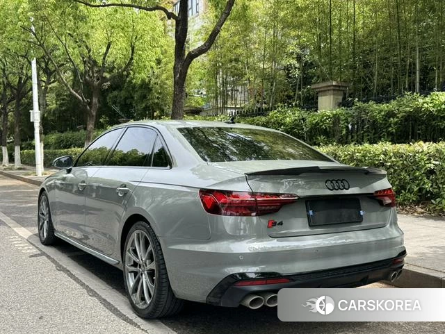 Audi S4 id 4328936 из Китая 8