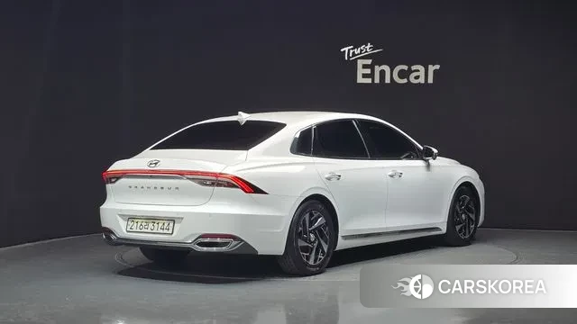 Hyundai The New Grandeur IG Hybrid id 3581380 из Кореи 12