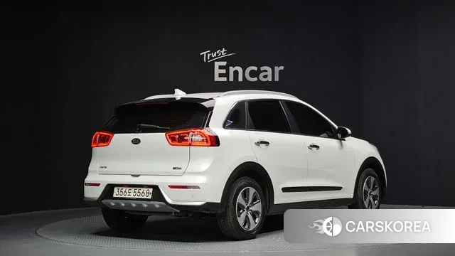 Kia Niro id 3789827 из Кореи 12