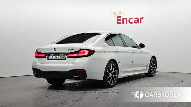 BMW 5 Series (G30) id 3478146 из Кореи 12